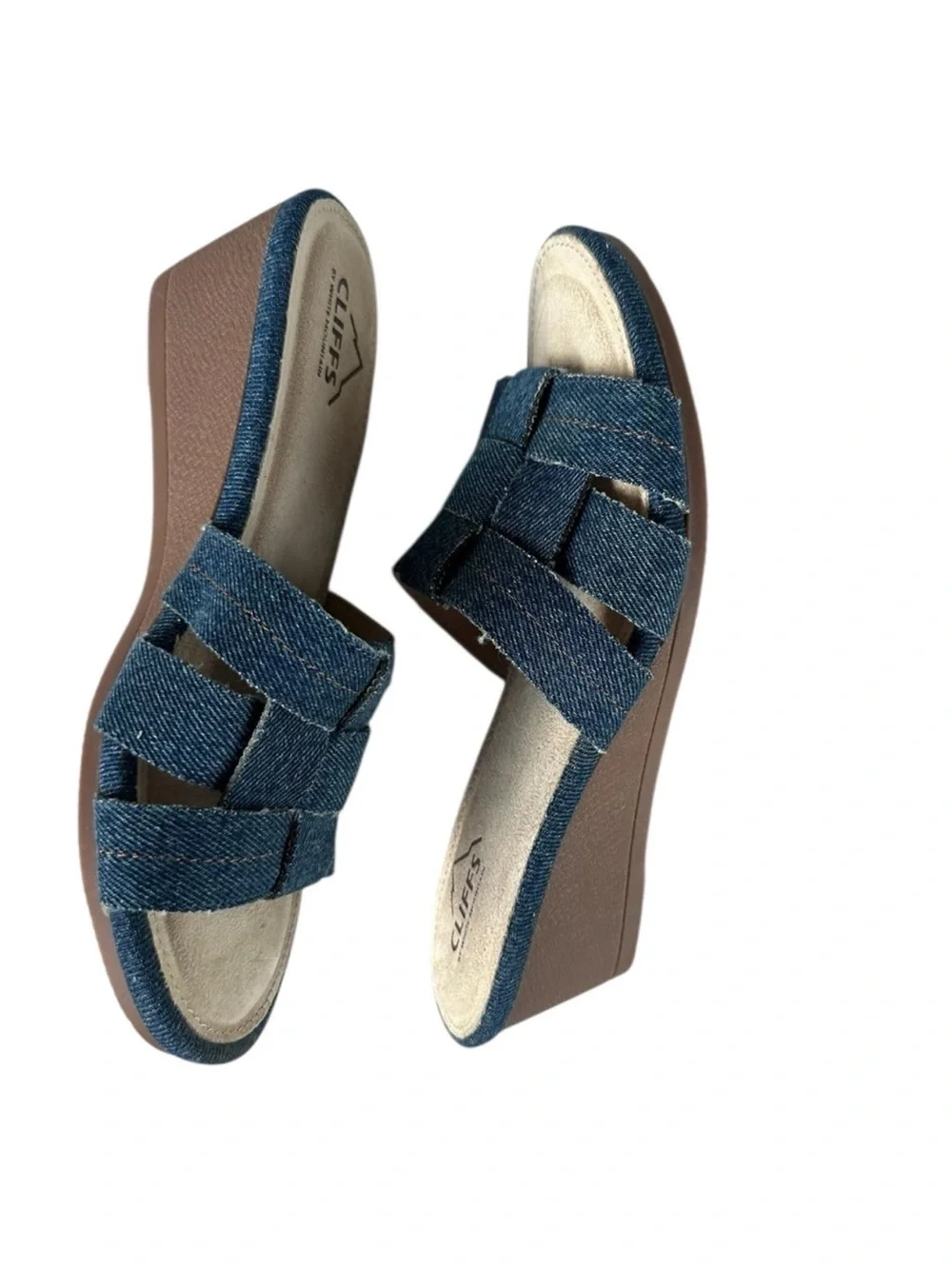 Cliffs by WHITE MOUNTAIN Denim Wedge Slide Sandals in Blue